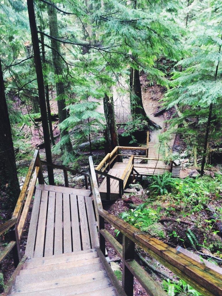jana meerman quarry rock hike