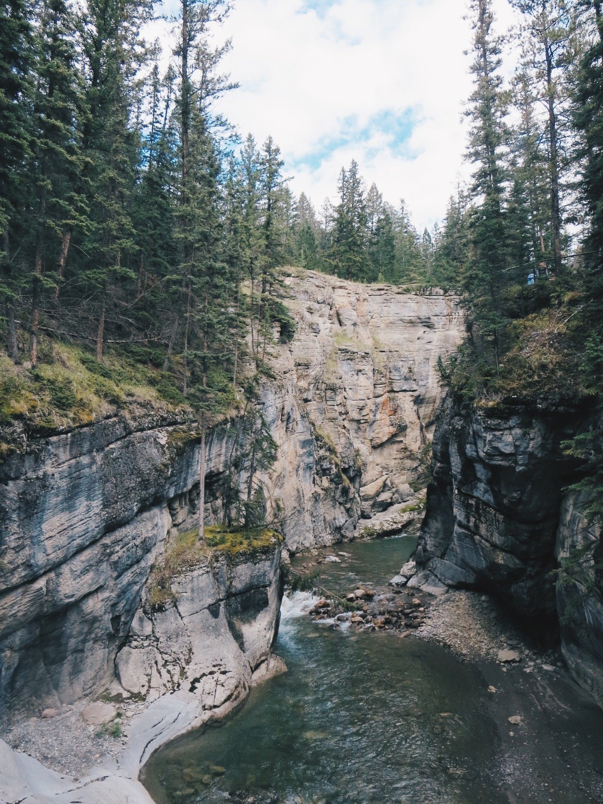 jana meerman maligne canyon