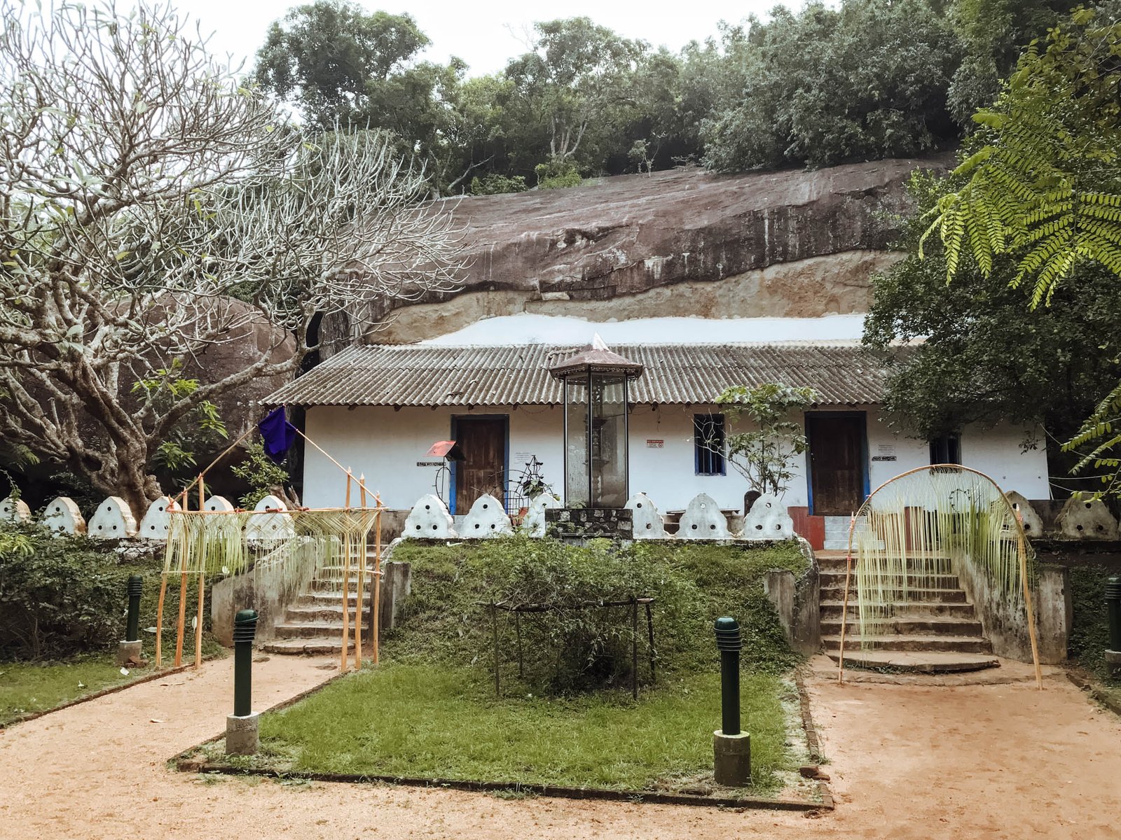 jana meerman pidurangala rock sigiriya sri lanka-1