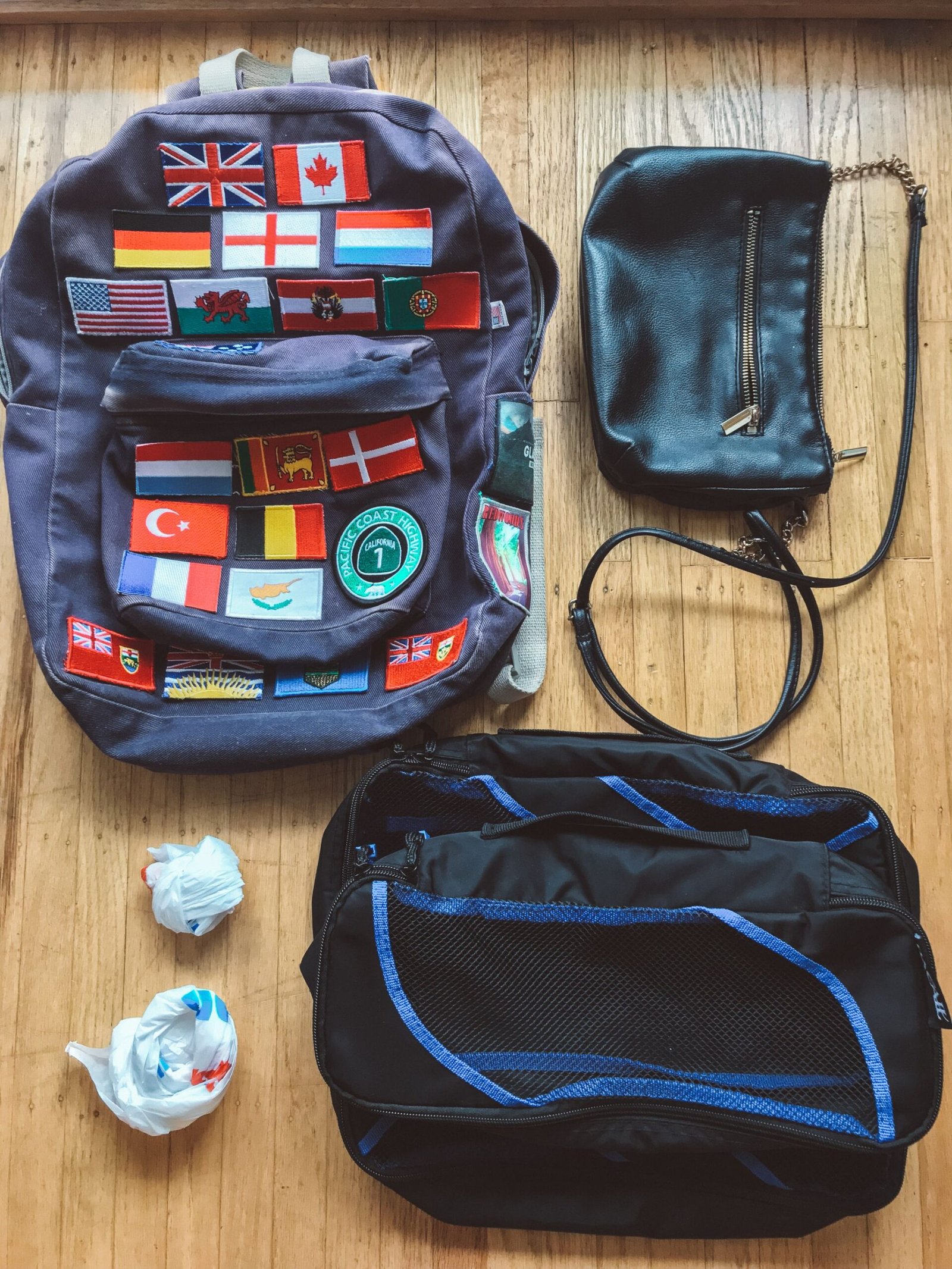 jana meerman packing flatlay bags