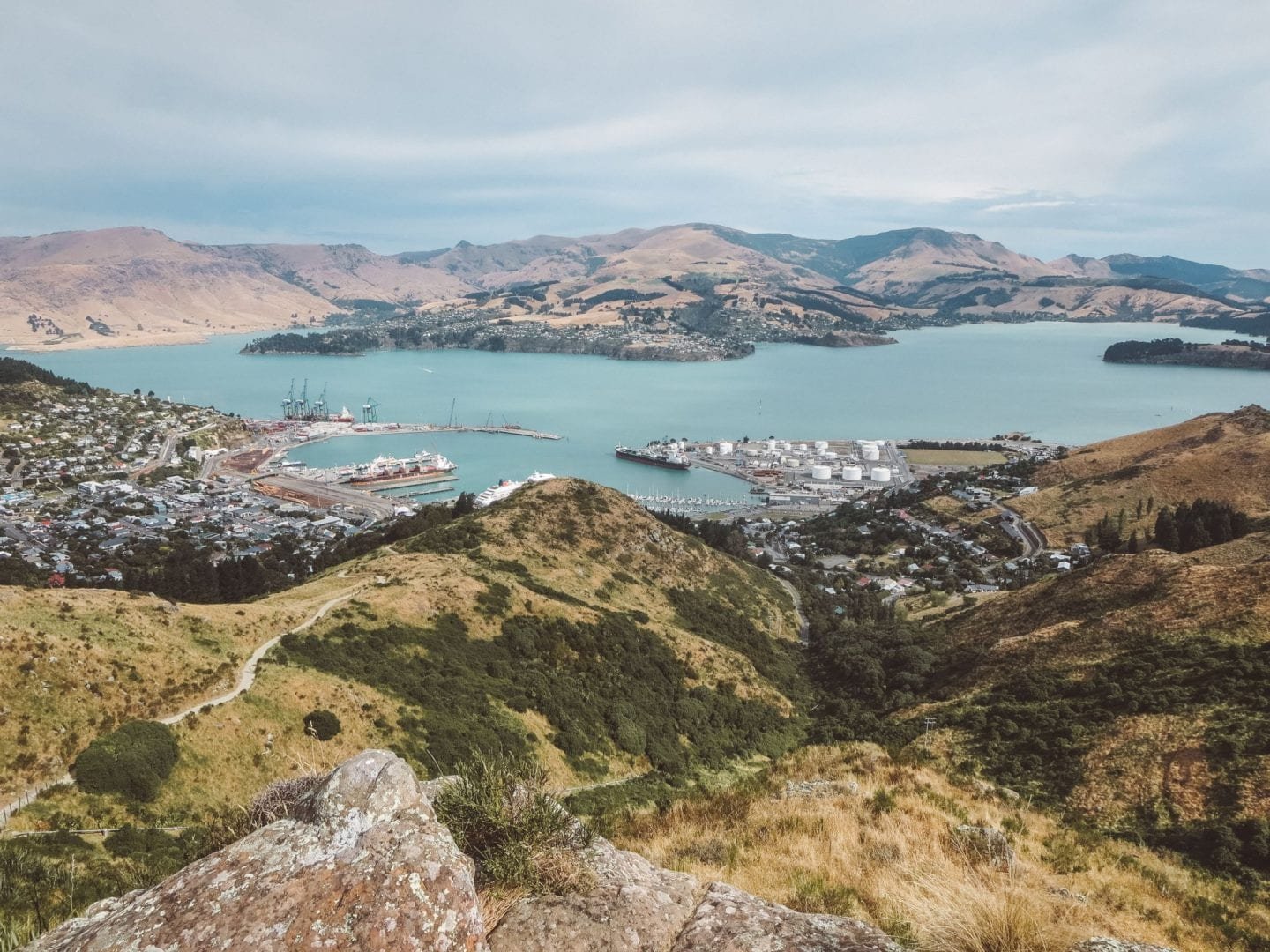 Hiking the Christchurch Gondola in New Zealand | Jana Meerman