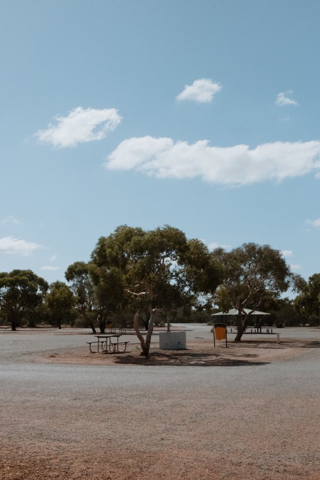 jana meerman nerren nerren rest stop australia-1
