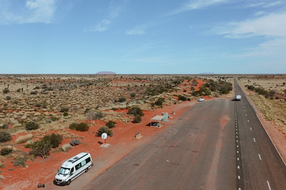 jana-meerman-sandy-view-rest-area-free-camp-uluru-kata-tjuta-national-park-australia-1.jpg