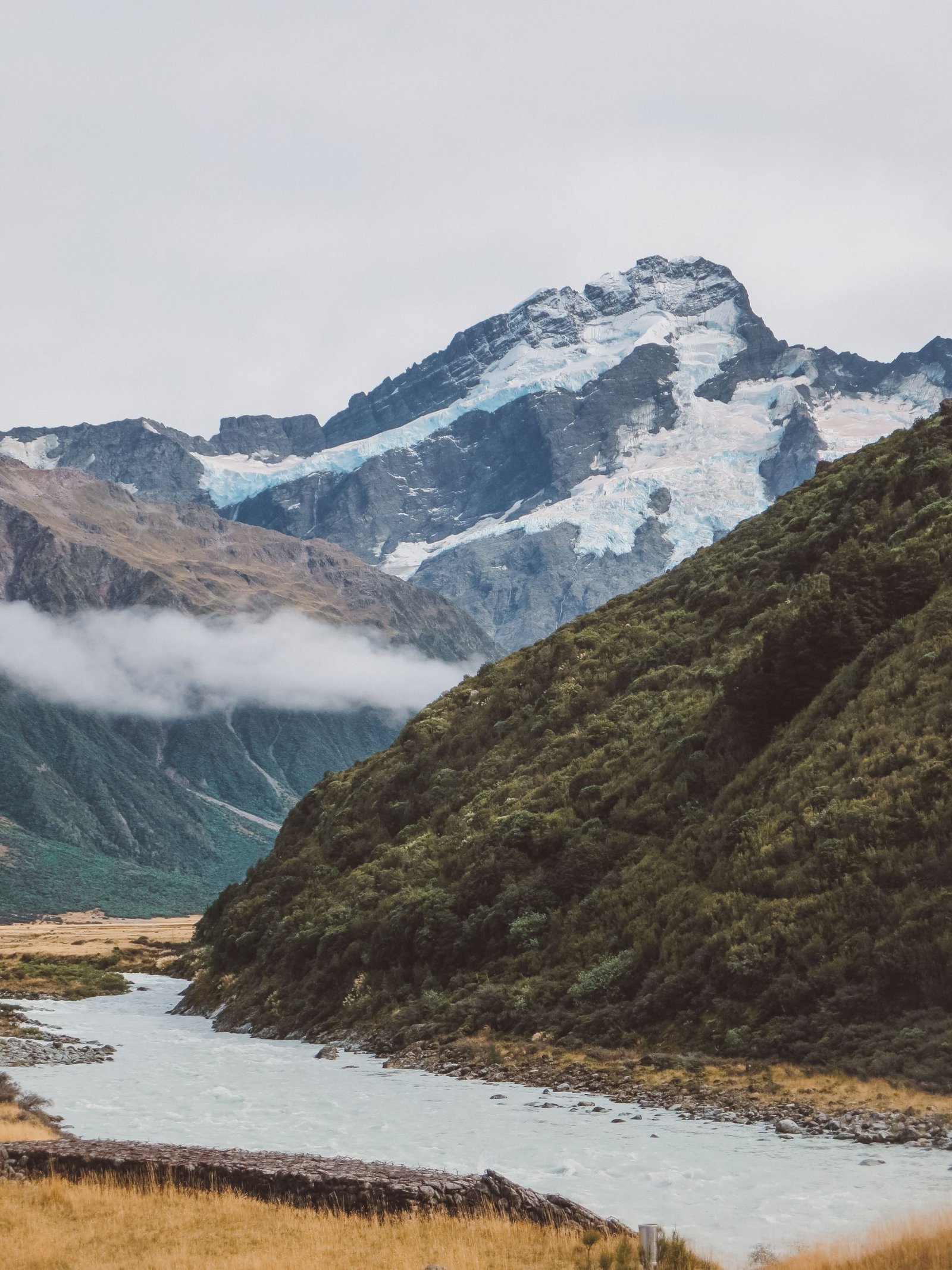 jana meerman tasman glacier mount cook (1)