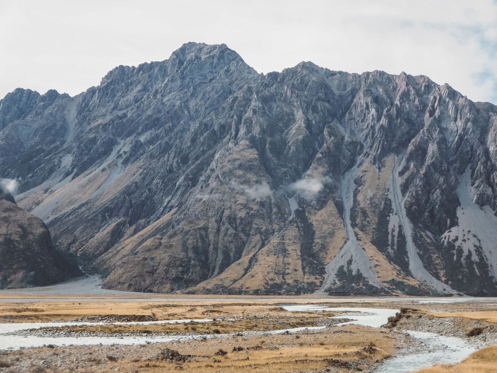 jana meerman tasman glacier mount cook (1)