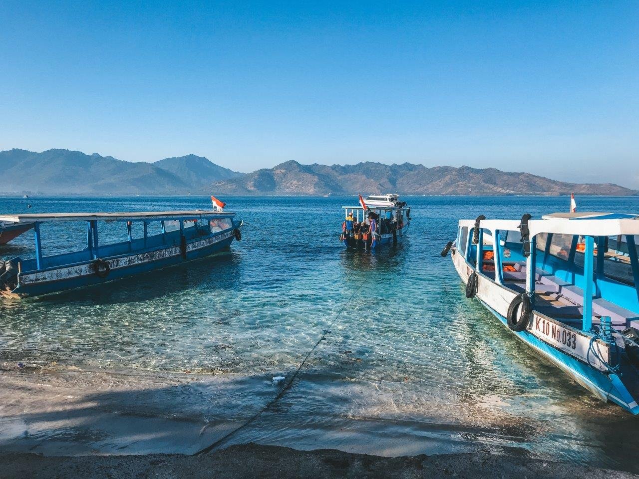 jana meerman ferry to lombok 2