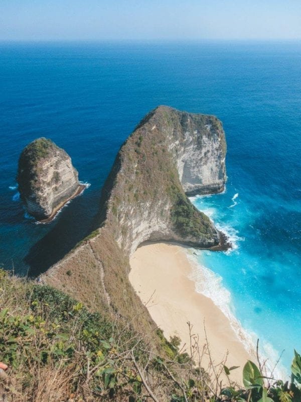 Visiting Kelingking Beach on Nusa Penida, Indonesia | Jana Meerman