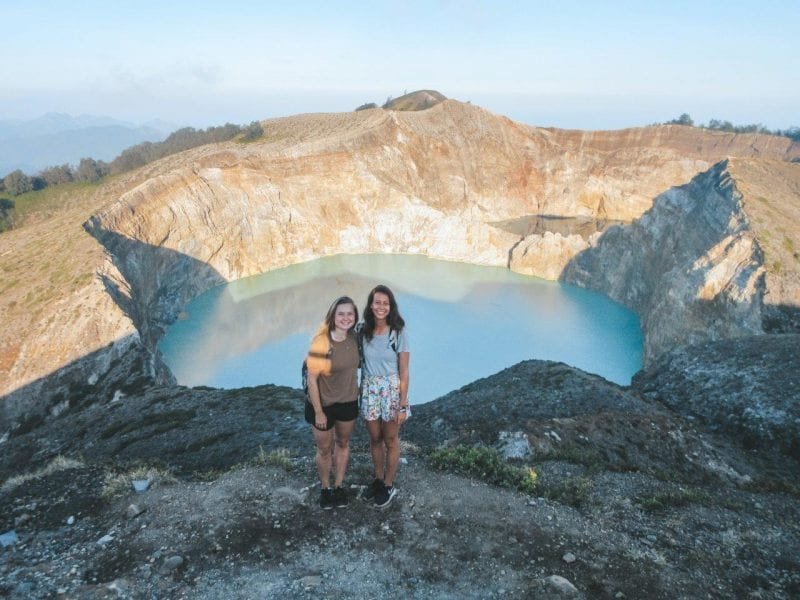 Hiking Mount Kelimutu in Flores, Indonesia | Jana Meerman