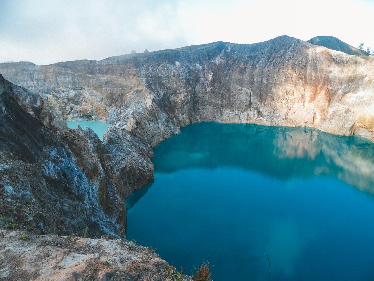 jana meerman mount kelimutu flores indonesia 1