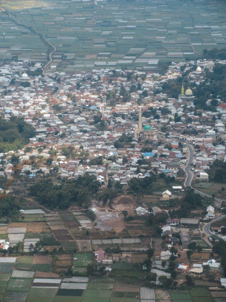 jana meerman bukit selong sembulan indonesia 4