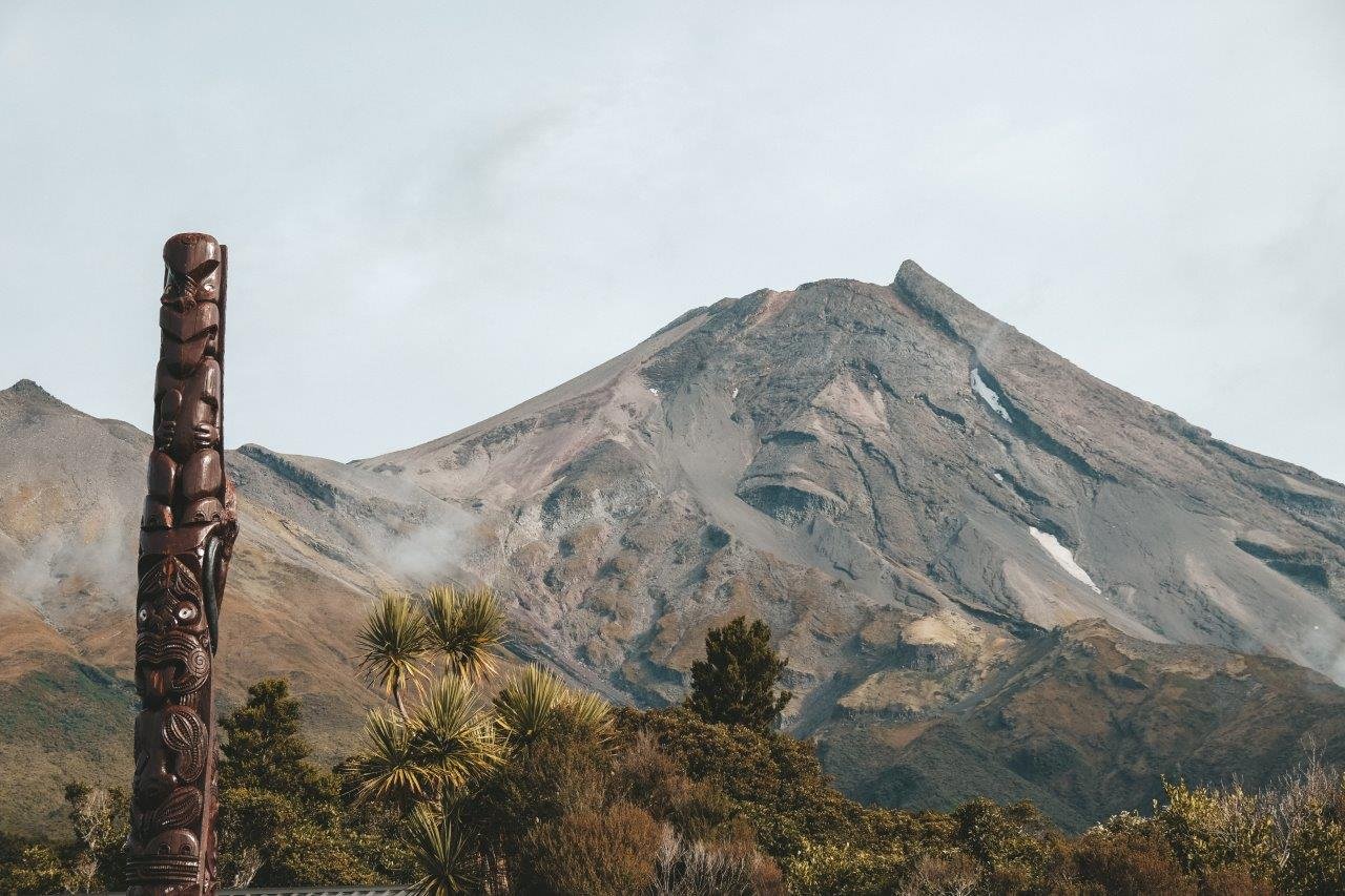 jana meerman mount taranaki (2)