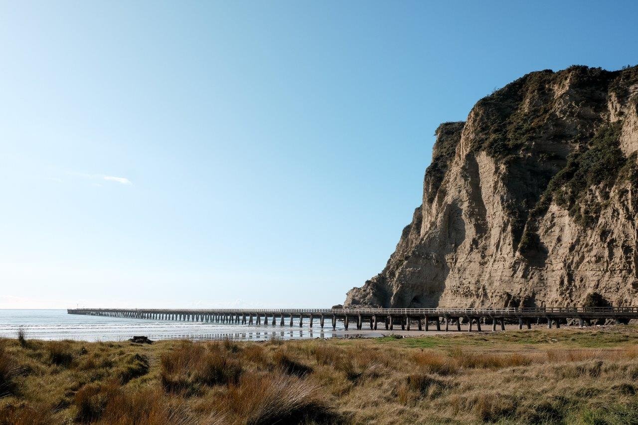 jana meerman tolaga bay wharf (1)