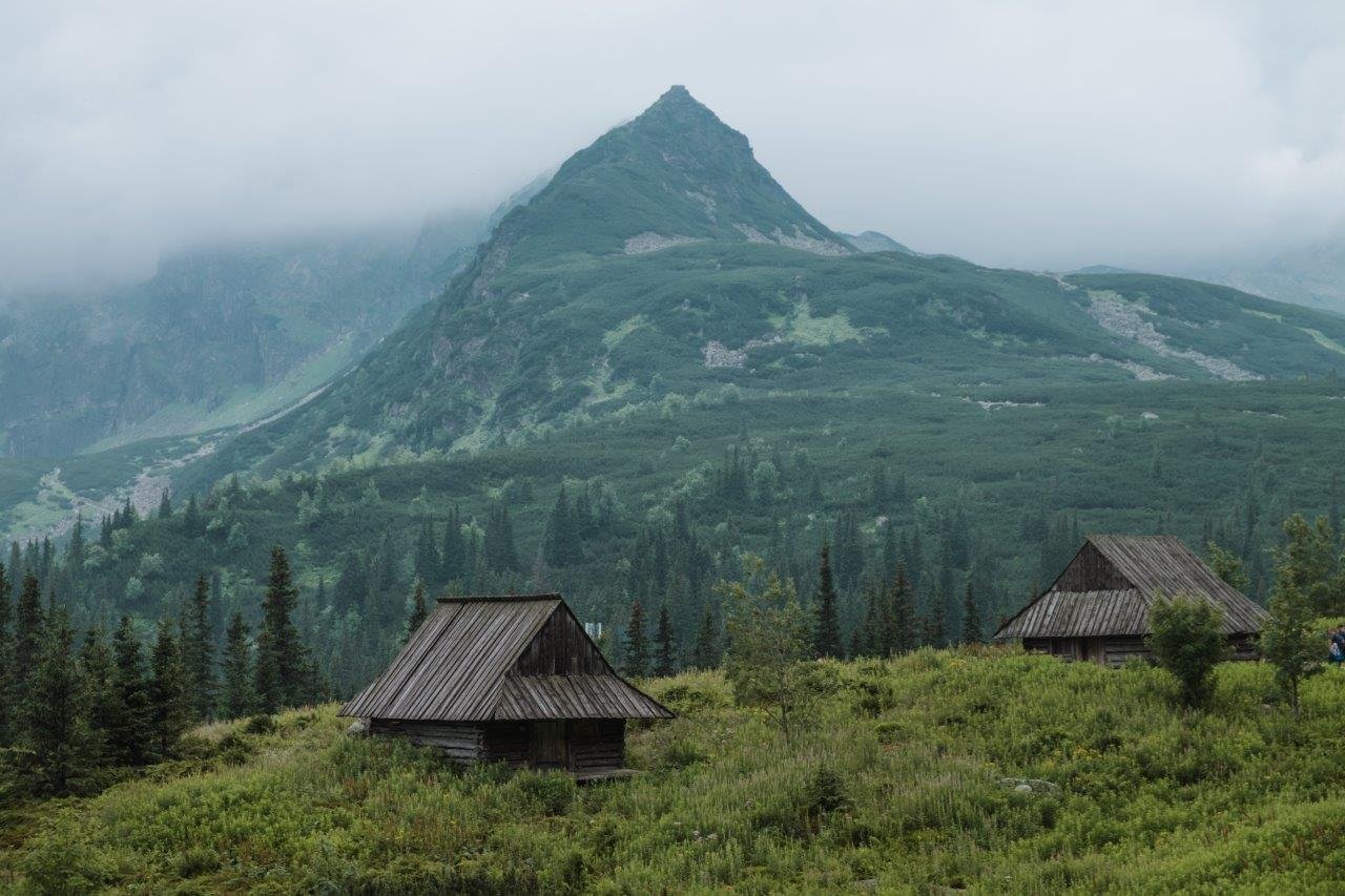 jana meerman Czarny Staw Gąsienicowy tatra national park (2)