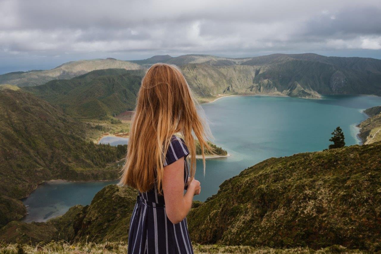 Lagoa do Fogo Viewpoint Route - Água d'Alto Beach, Azores