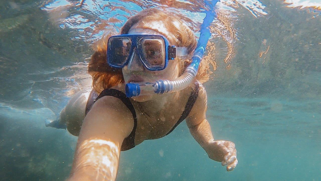 jana meerman snorkelling galapagos (2)