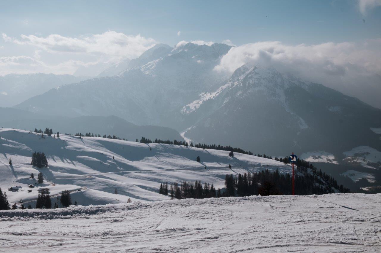 jana meerman dachstein west skiing austria (3)