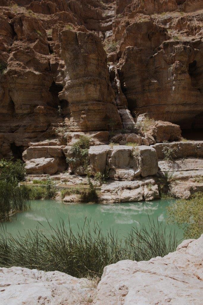 jana meerman wadi shab hike oman (11)