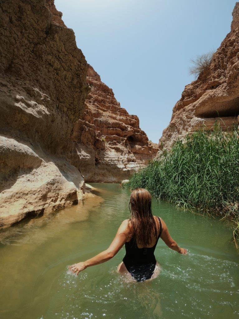 jana meerman wadi shab oman (1)