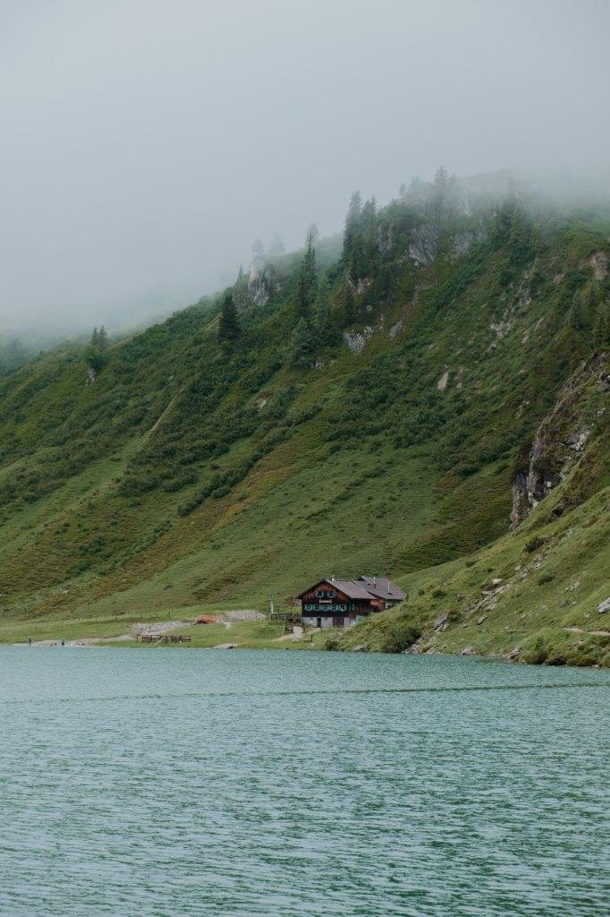 jana meerman tappenkarsee hike austria (30)