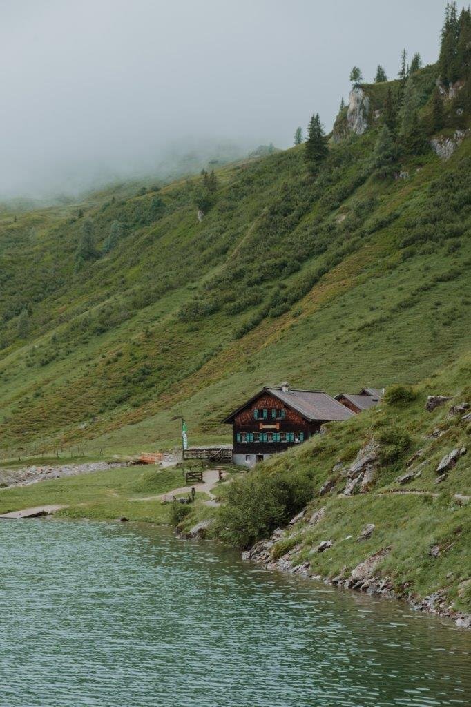 jana meerman tappenkarsee hike austria (30)