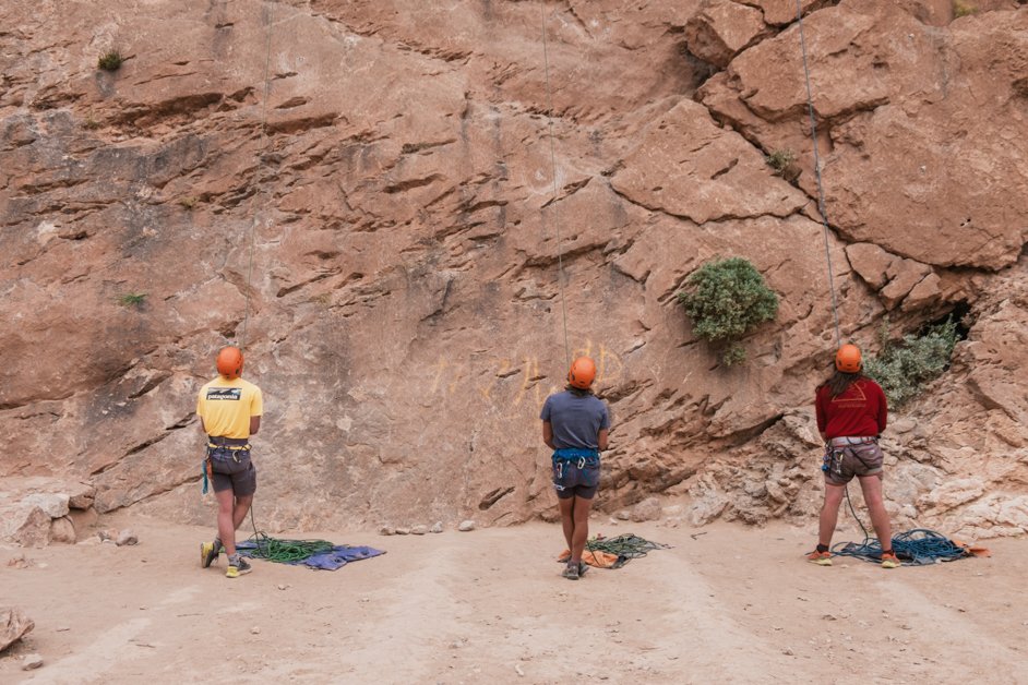 jana meerman rock climbing todra gorge morocco (1)