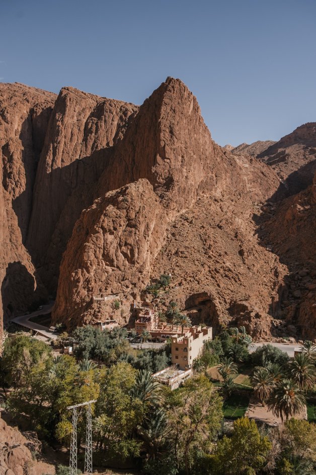 jana meerman todra gorge hike morocco (5)