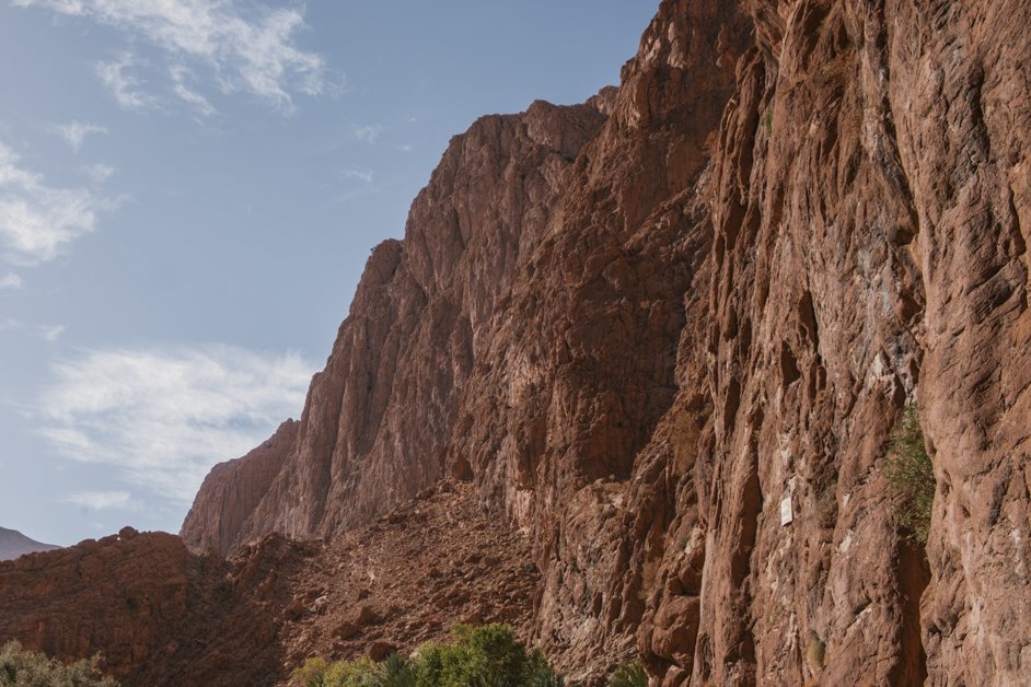 jana meerman todra gorge hike morocco (5)