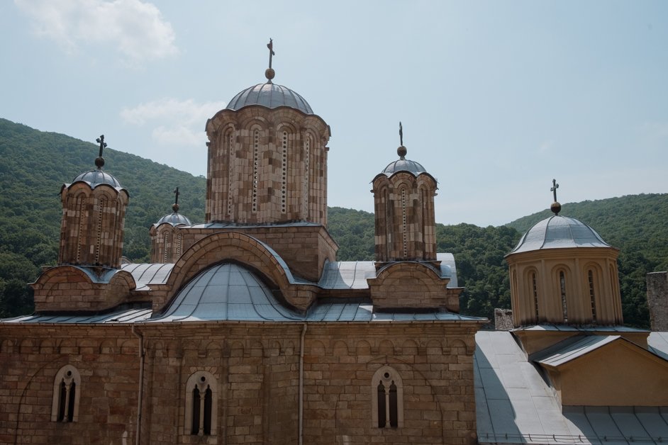 jana meerman manastir manasija serbia-31