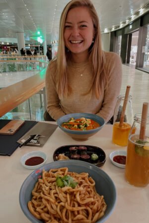 jana meerman yaoyao noodles salzburg europark