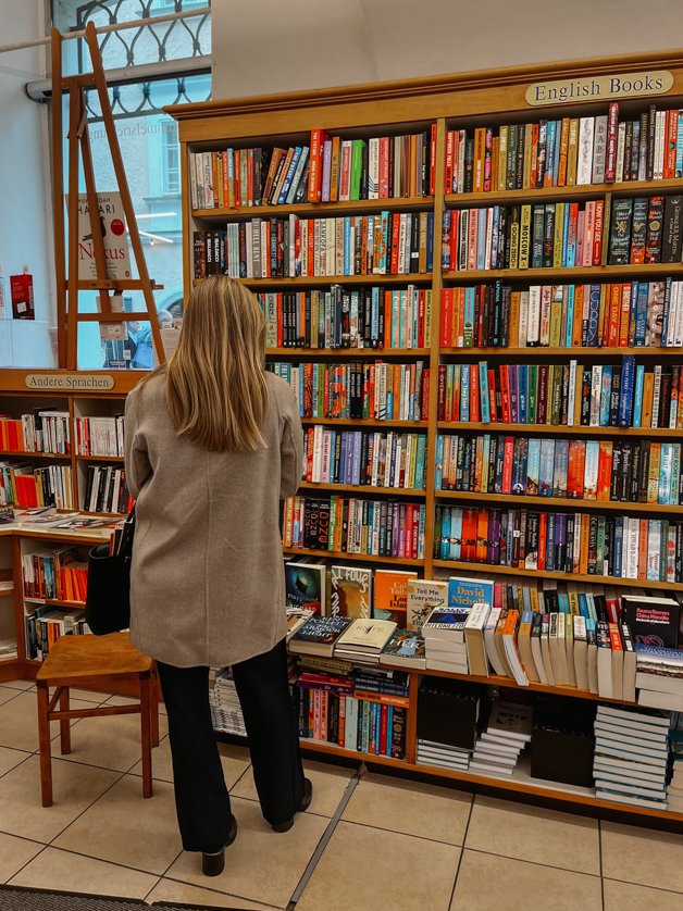 jana meerman bookstore salzburg austria