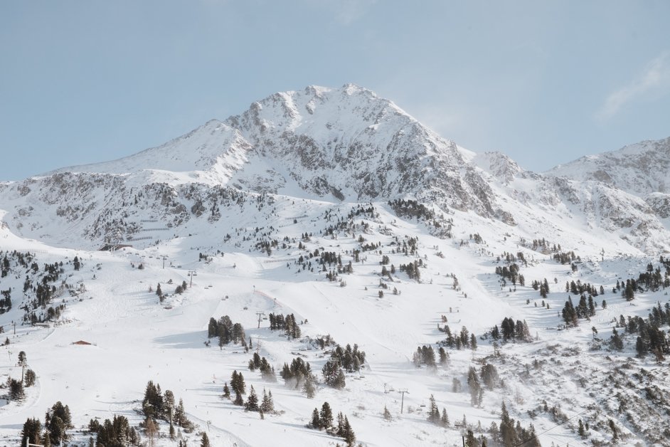 Skiing at Obertauern