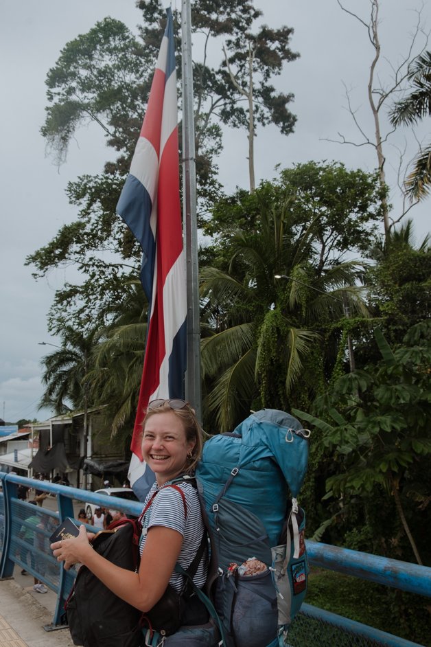 jana meerman panama costa rica border-2