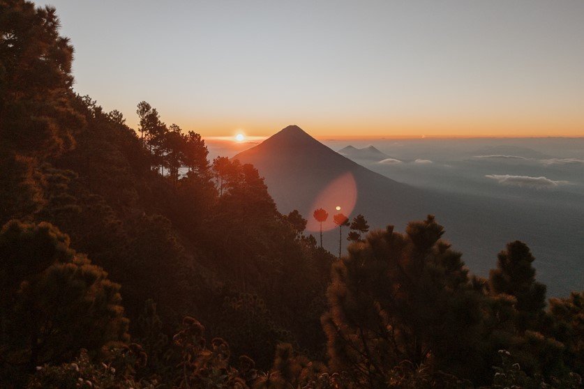 jana meerman acatenango fuego volcano hike guatemala-087