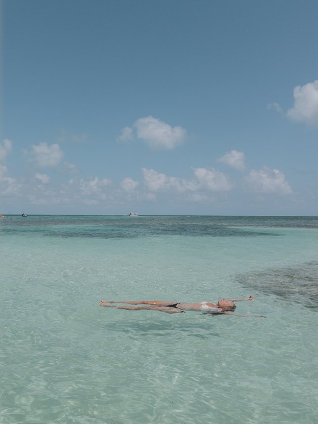jana meerman caye caulker belize-107