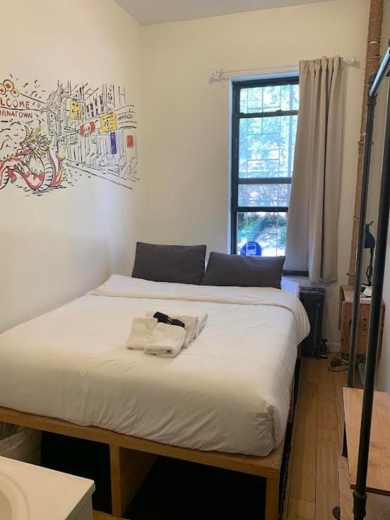 jana meerman chelsea rooms nyc
