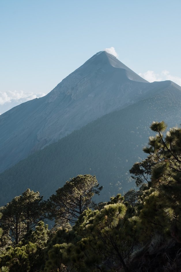 jana meerman fuego volcano guatemala antigua