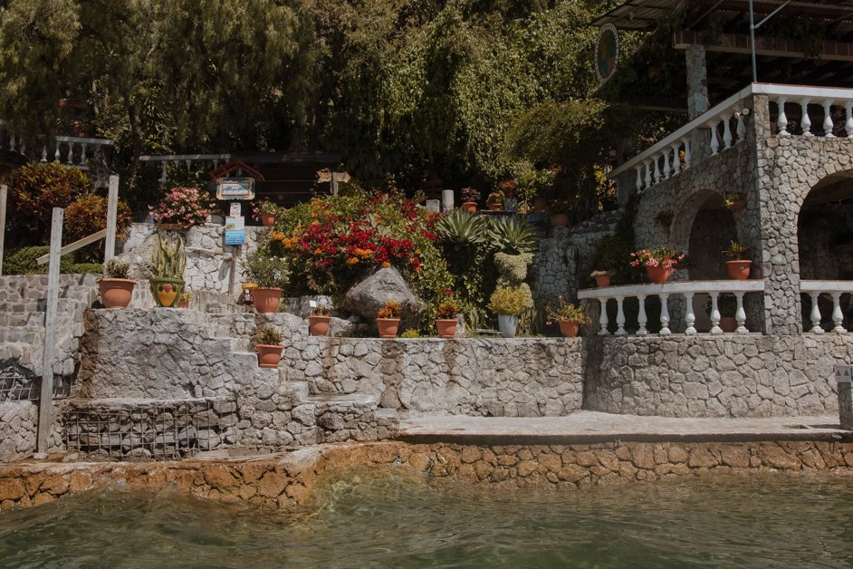 jana meerman la casa del mundo lake atitlan guatemala-4