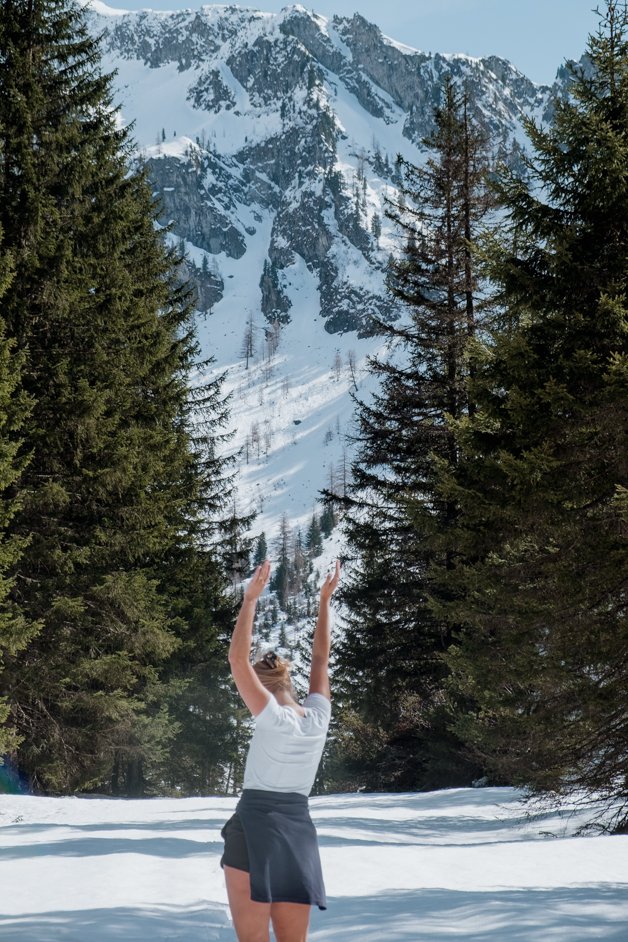 jana meerman schodersee lake hike austria-84