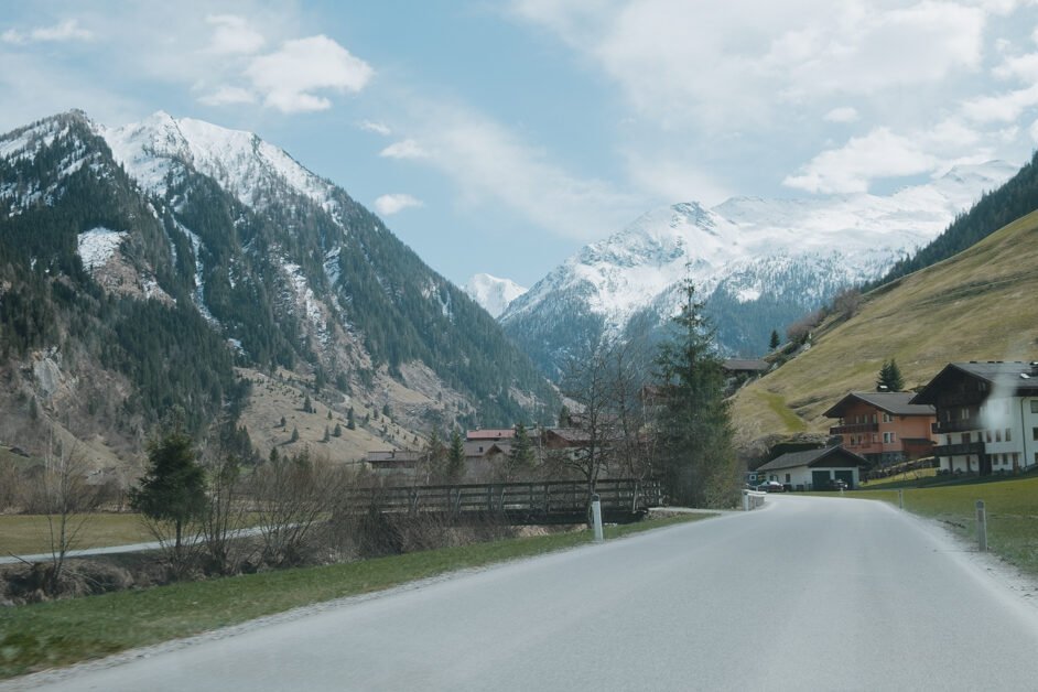 jana meerman schodersee lake hike austria-6