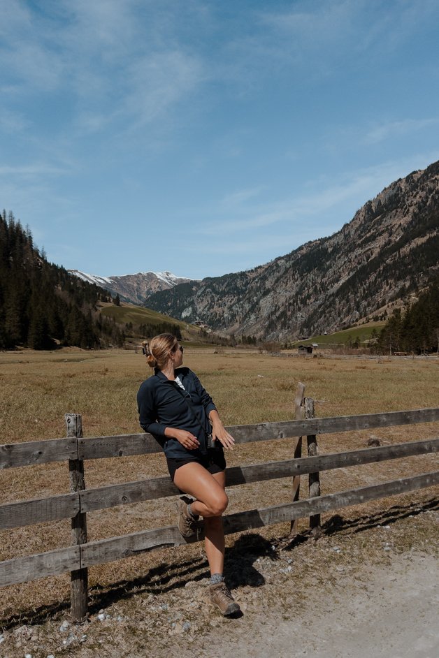 jana meerman schodersee lake hike austria-84