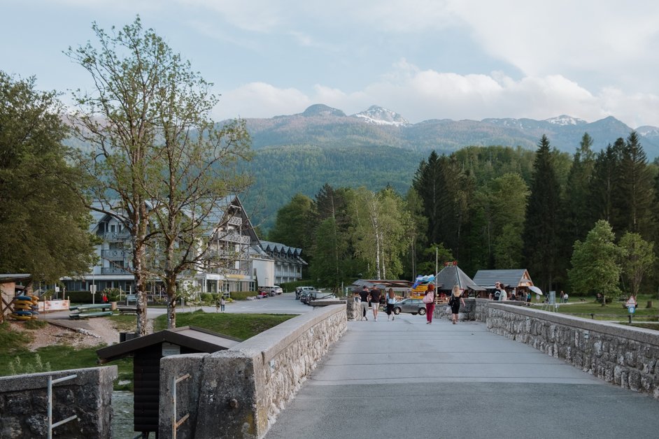 jana meerman lake bohinj slovenia-01