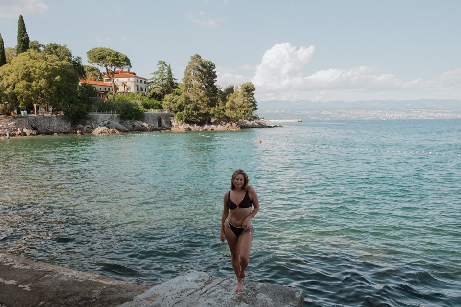 jana meerman peharovo beach croatia coast-29