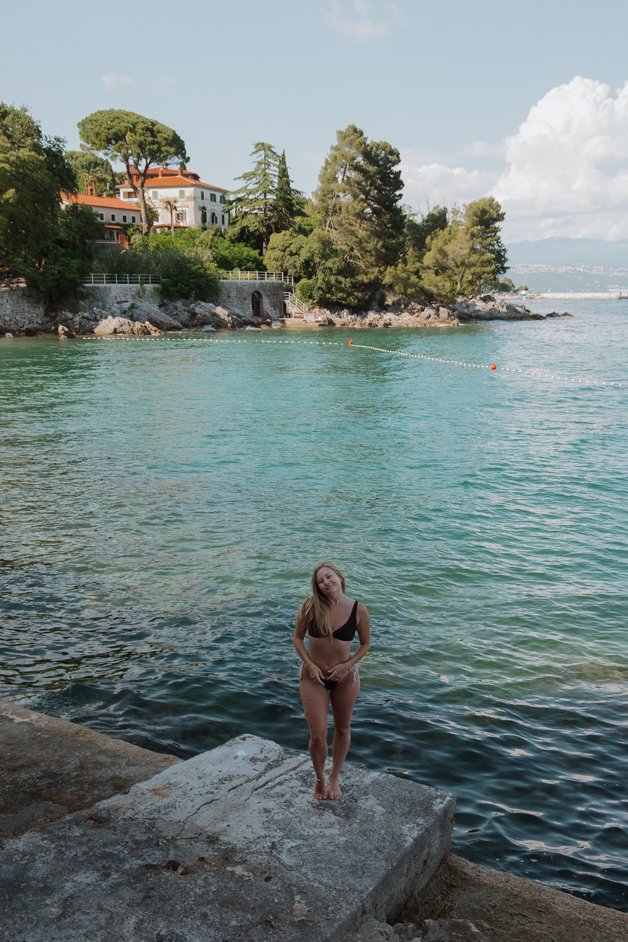 jana meerman peharovo beach croatia coast-29