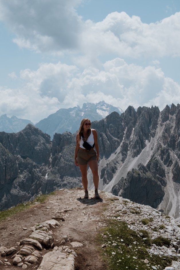 jana meerman cadini di misurina tre crime dolomites italy hike-20