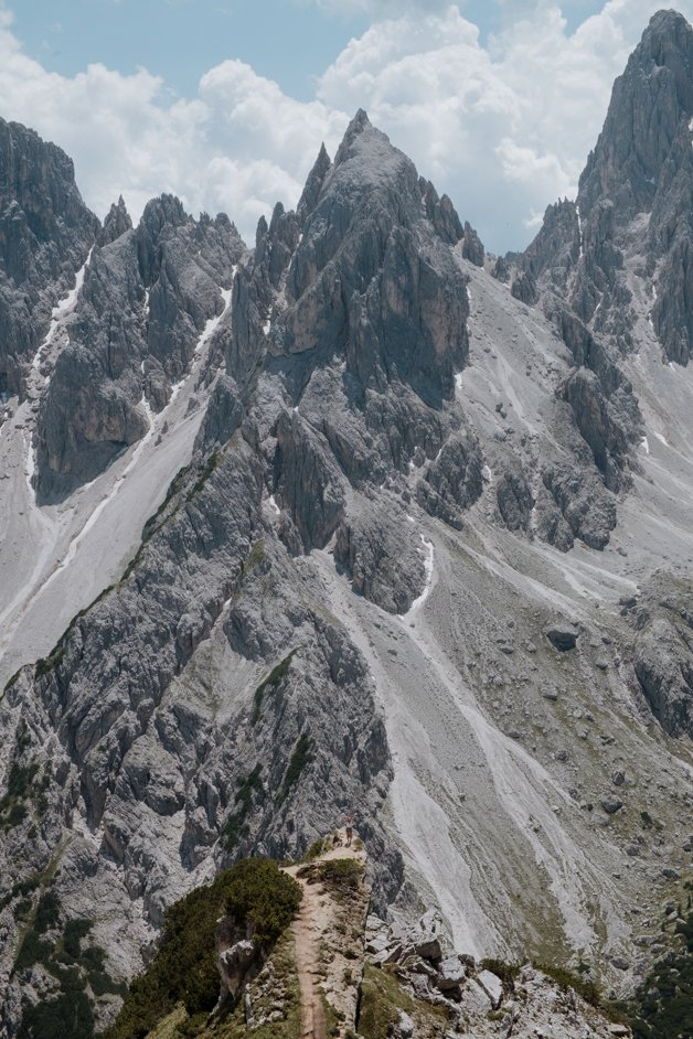 jana meerman cadini di misurina tre crime dolomites italy hike-20