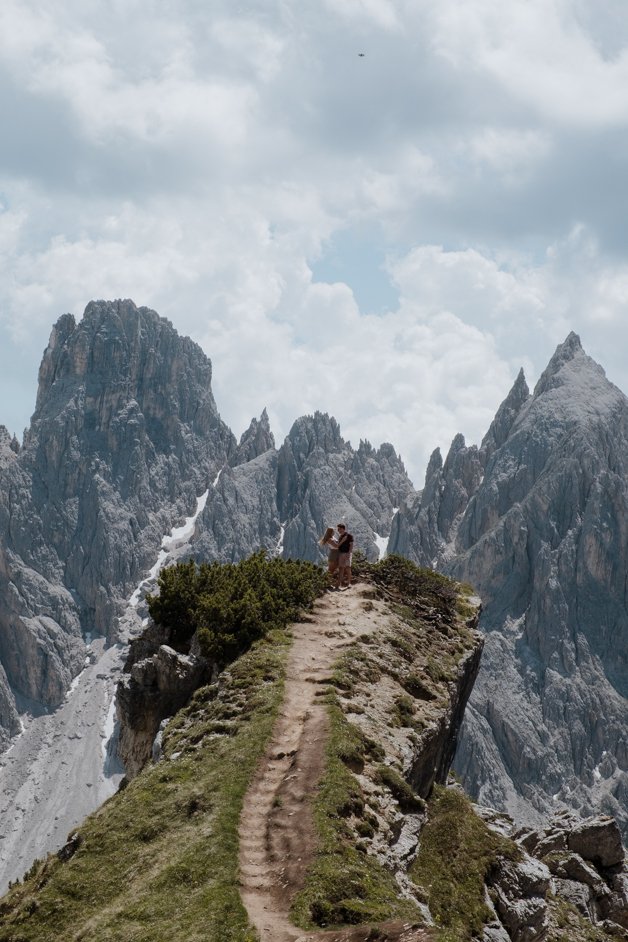 jana meerman cadini di misurina tre crime dolomites italy hike-20