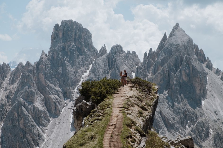 jana meerman cadini di misurina tre crime dolomites italy hike-56