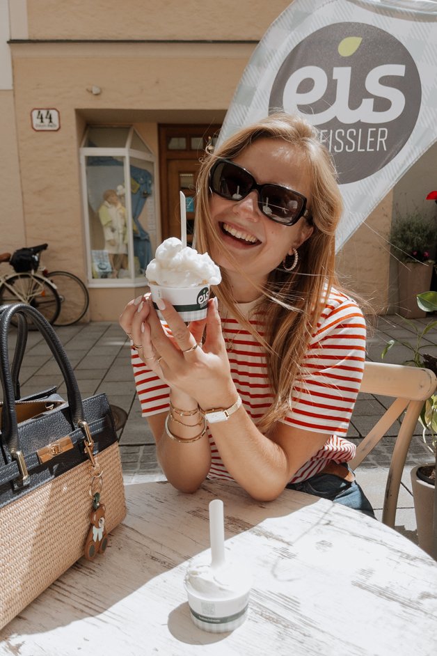 jana meerman eis greissler ice cream gelato salzburg austria-9