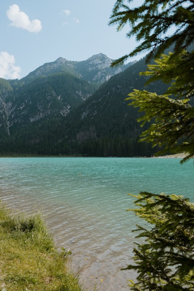 jana meerman lago di dobbiaco dolomites italy-05