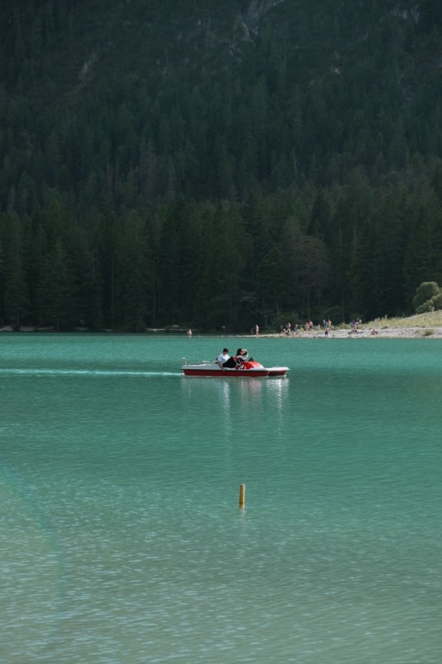 jana meerman lago di dobbiaco dolomites italy-05